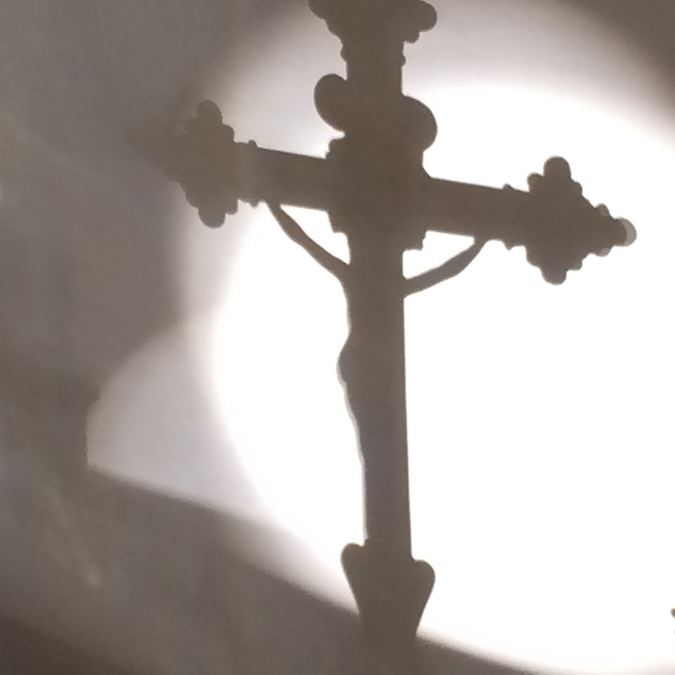 Why is Jesus on the cross such an important symbol for Catholics? -   Blog